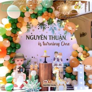 backdrop trang trí sinh hật chủ đề tuổi trâu