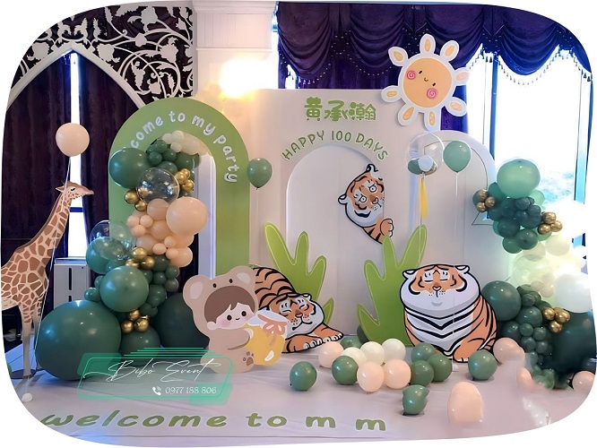 trang trí sinh nhật tại nhà cho bé trai theo chủ đề chú hổ con simba