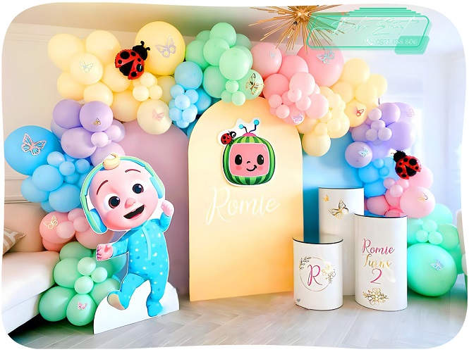 trang trí sinh nhật bé trai chủ đề cocomelon