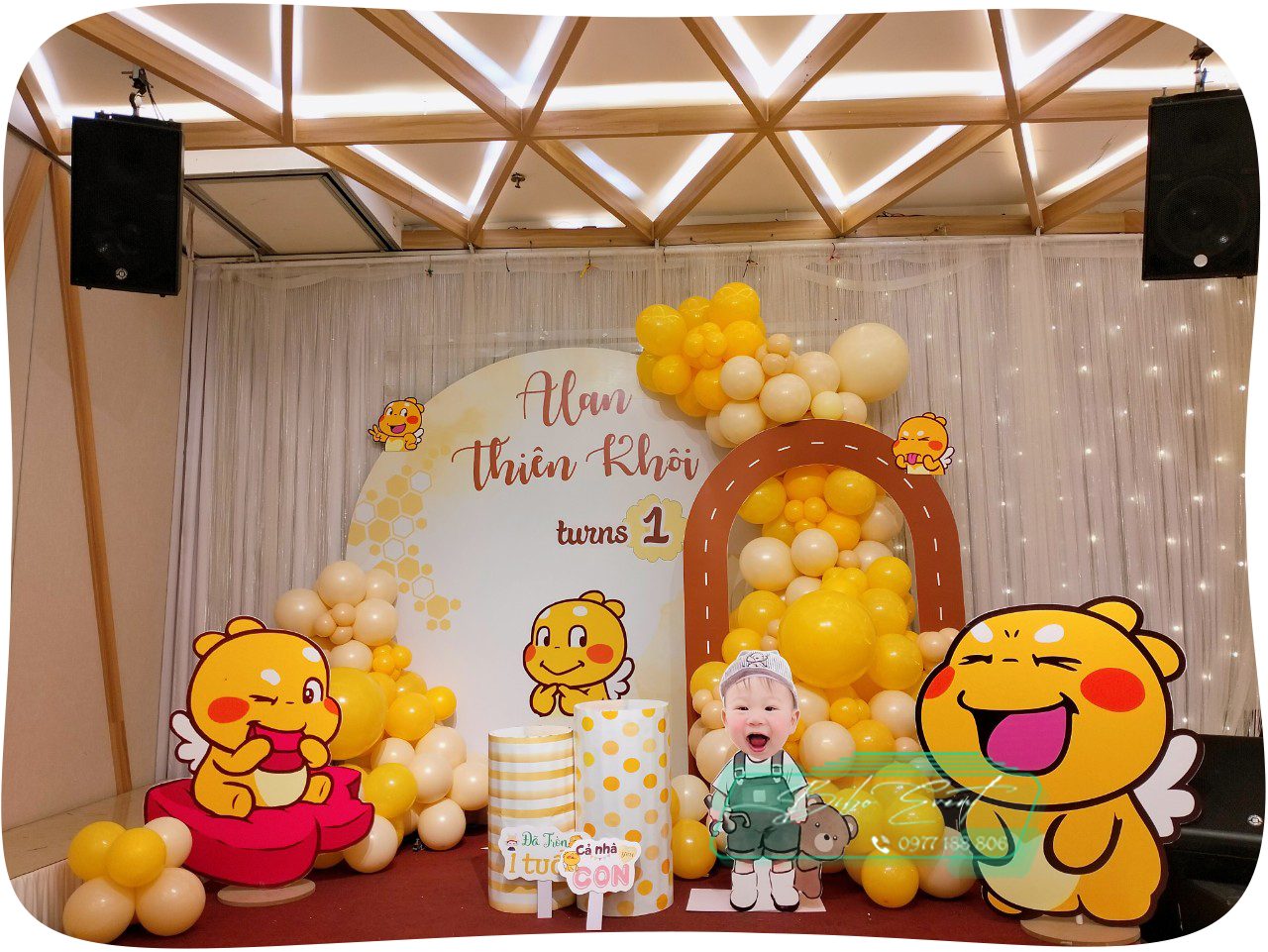 trang trí si nhật bé trai chủ đề woobee