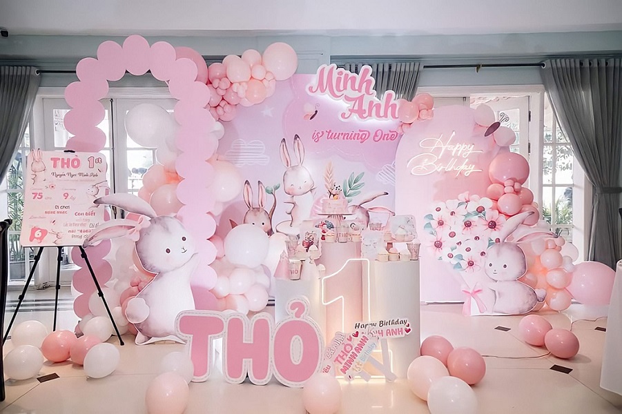 backdrop sinh nhật bé gái