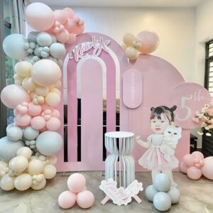 backdrop trang trí sinh nhật bé gái chủ đề công chúa
