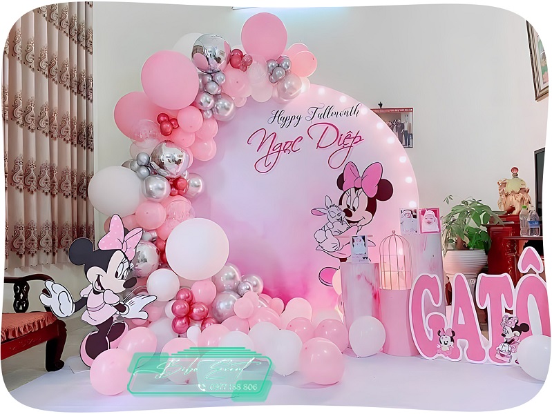 mẫu trang trí sinh nhật theo tone mickey