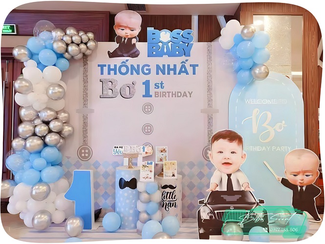 trang trí sinh nhật bé trai chủ đề xe oto