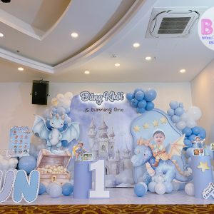 Trang trí thôi nôi bé Đăng Khoa chủ đề tuổi rồng
