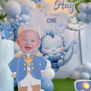 trang trí thôi nôi bé trai gia hưng mừng con chính thức có tuổi