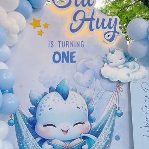 trang trí thôi nôi bé trai màu xanh dương