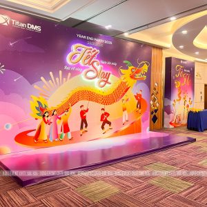 decor backdrop year end party